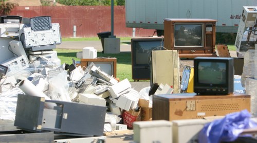 Residential rubbish removal services in Regents Park